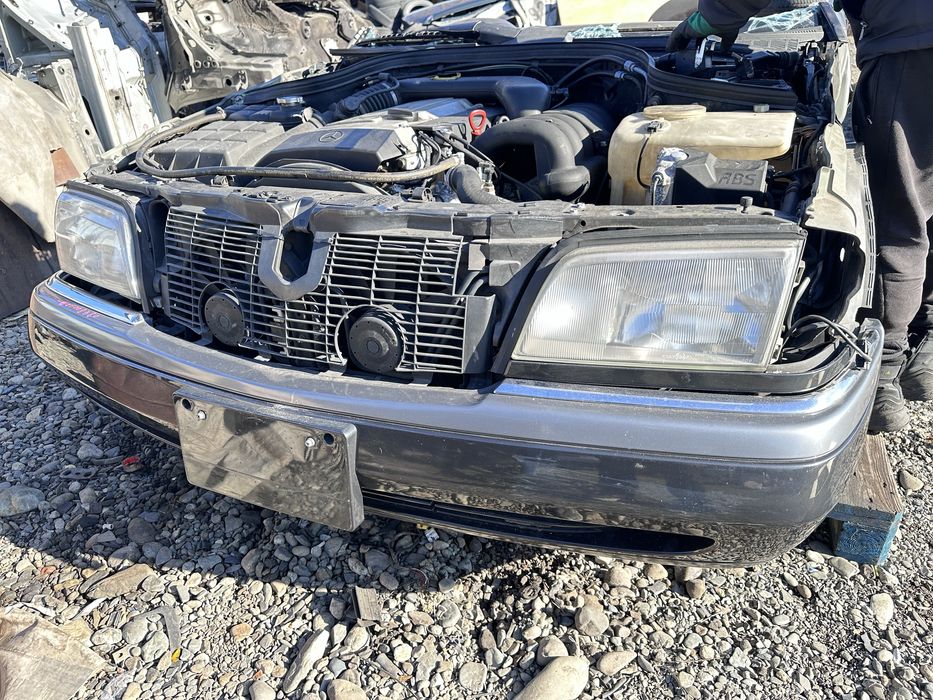 Капот бампер крыло w202 w210 рест