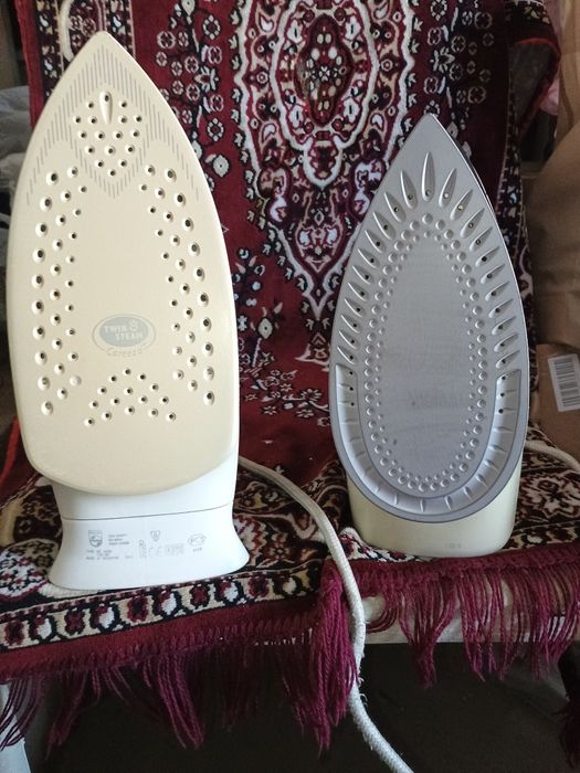 Продам утюг Panasonic Philips.