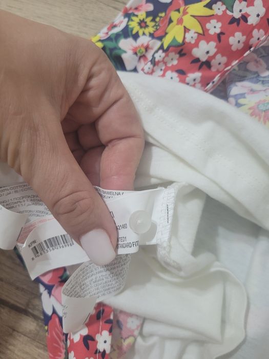 Rochite fetite  potrivite 10-12 ani noi