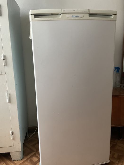 Холодильник Бирюса