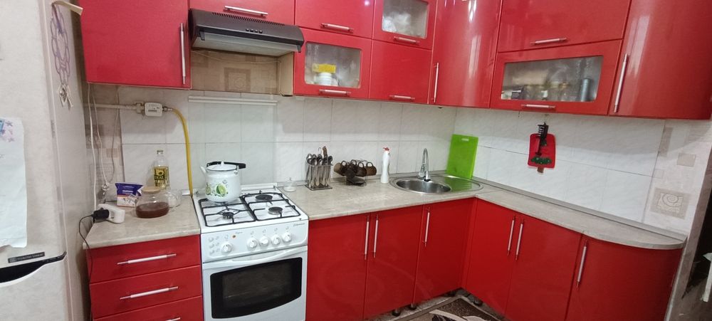 Продам кухонный гарнитур