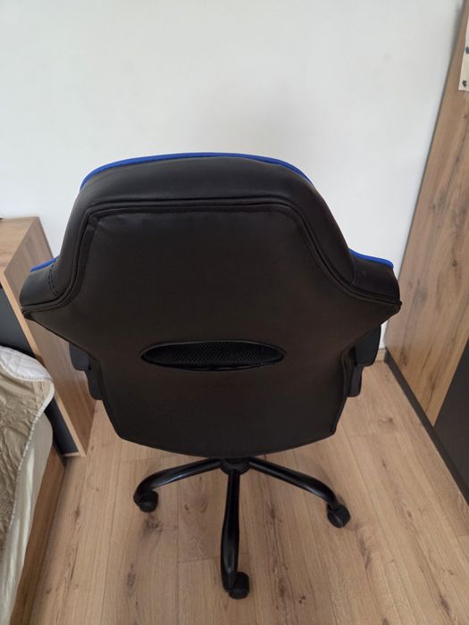 Геймърски стол, подходящ за деца