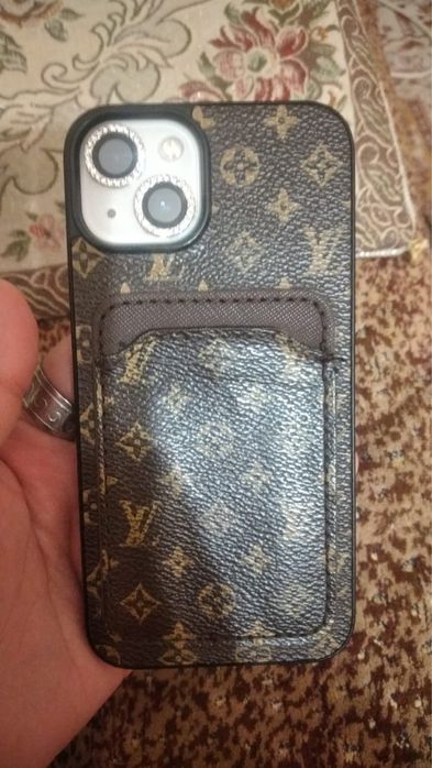 Айфон 13.  128гб. акб 84%.