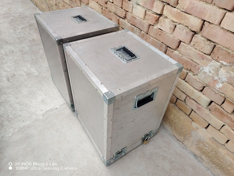 Професионални кутии за пренос на аудиотехника 100лв/бр., 150лв/двет