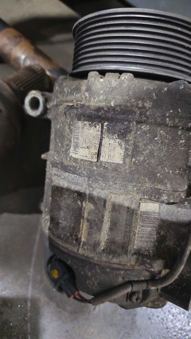 Compresor clima mercedes A0022301111 S class ML W164 W221 S320 ML320 G