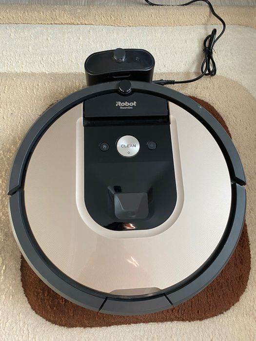 Робот прахосмукачка КАТО НОВ