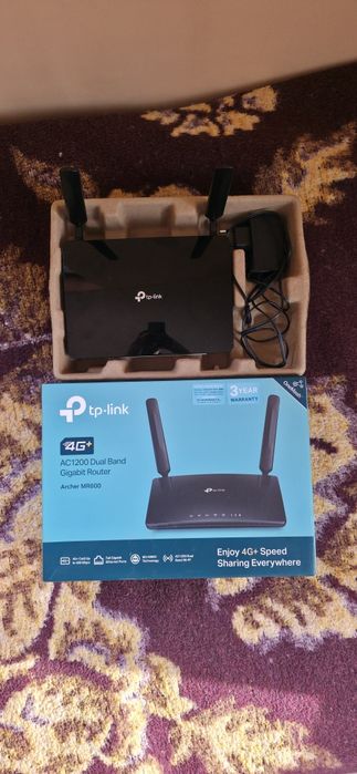 Продавам мощен 4G рутер TP link Archer MR600 за  зони със слабо покритие