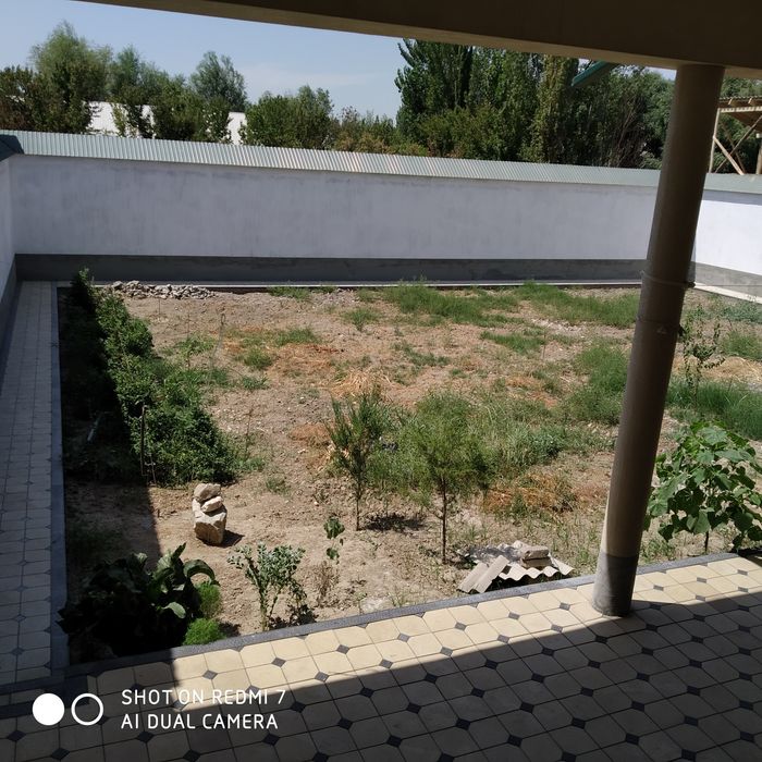 6 сотихли Евро ховли сотилади