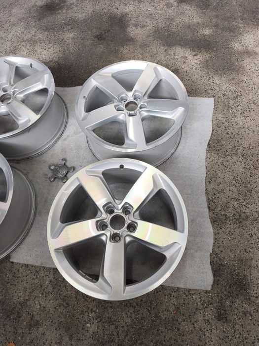 19" оригинални алуминиеви джанти за Audi Q5/Q3/Q2/A4...
