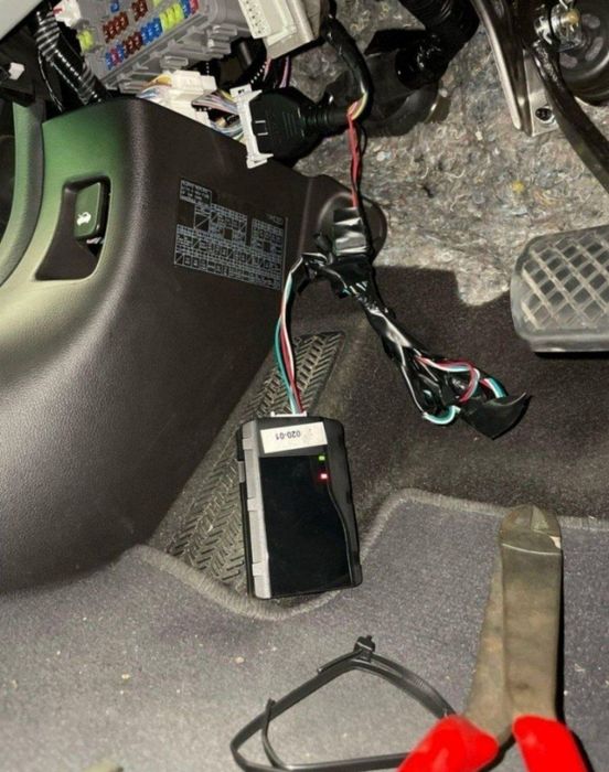 12 xil turdagi gpslar sotamiz sinotrack, teltonika