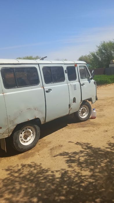 Продам машину Уаз Таблетка