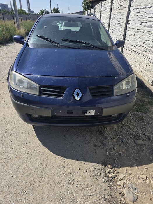 Dezmembrez Renault Megane 2 automat 1.6 benzina