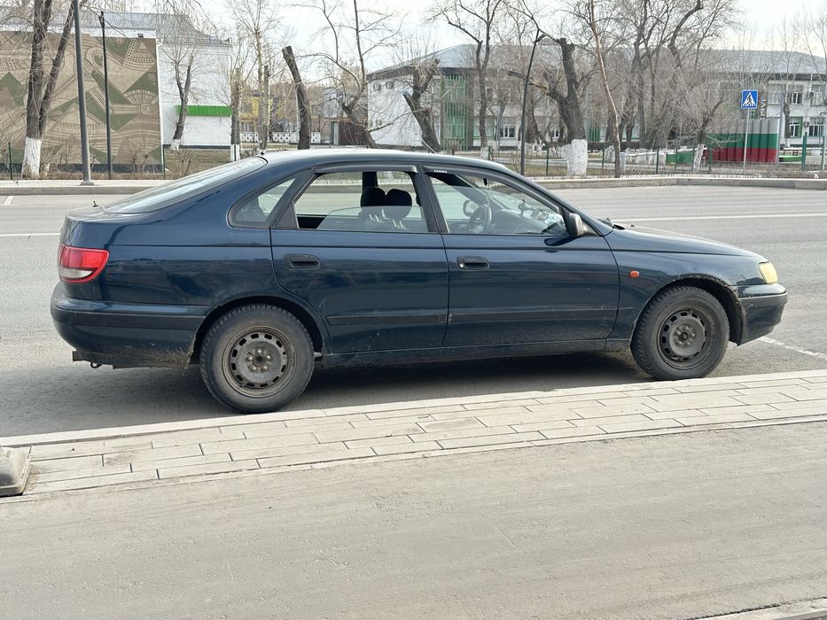 Продам карина е 2.0 акпп