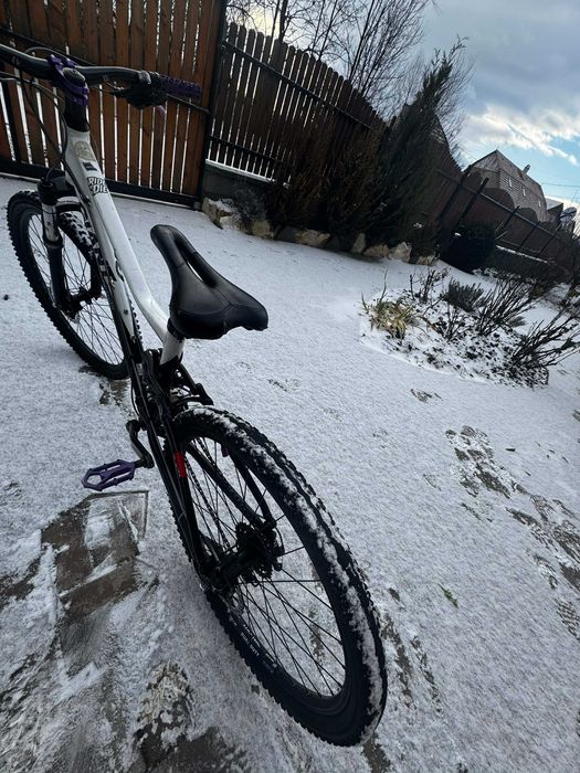 Bicicleta Giant mărimea S