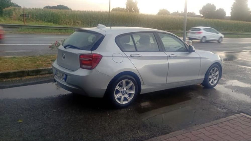 RASPUND DOAR PE WHATSAPP: Vand BMW seria 1, an2012, 163244km reali, 184cp, automata