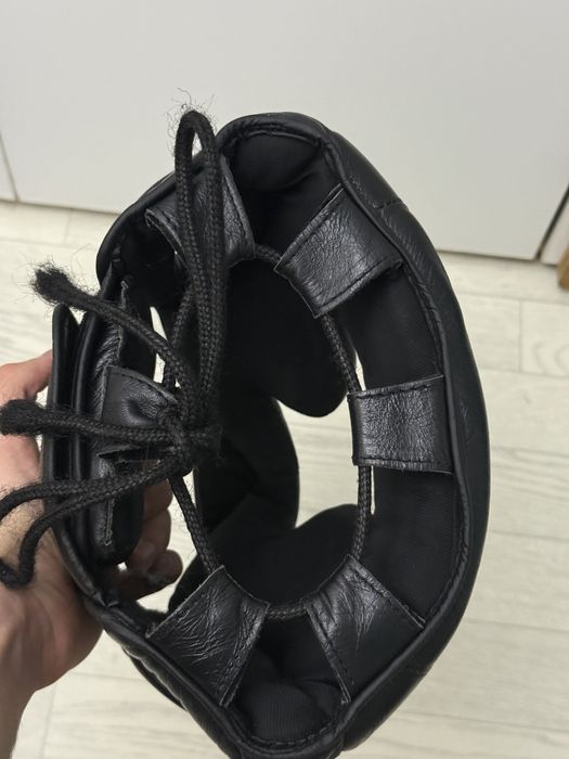 шлем для единоборств