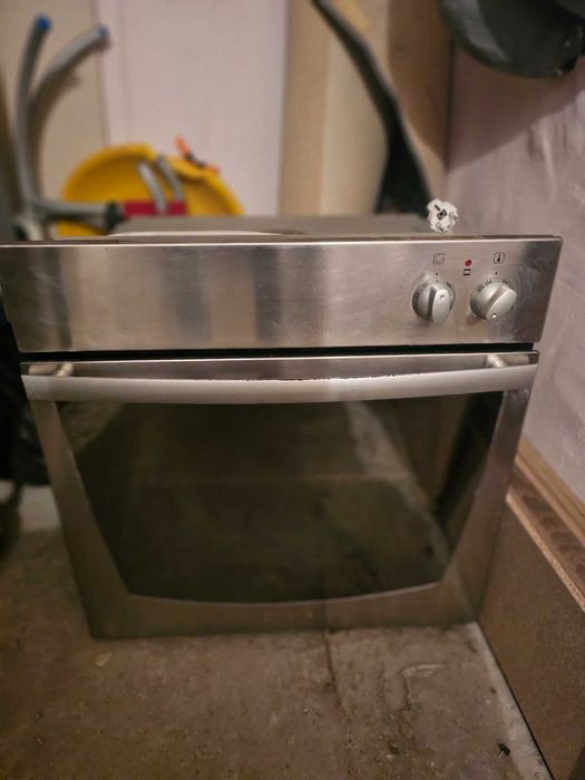 Фурна за вграждане Gorenje B7500