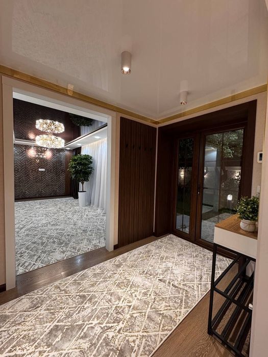 Яшнобадский район. Участок. 3,3 сотки.