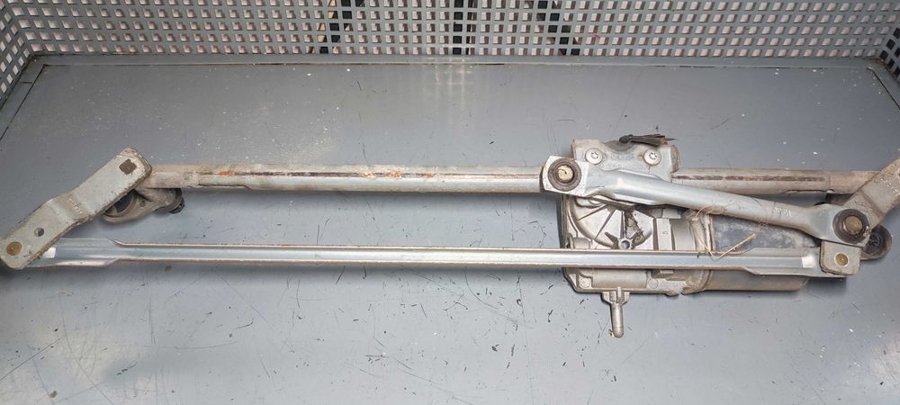 Ansamblu stergator fata cu motoras volkswagen vw tiguan 2.0 an 2010