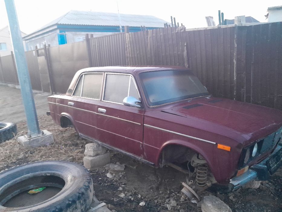 Продам на запчасти 2106