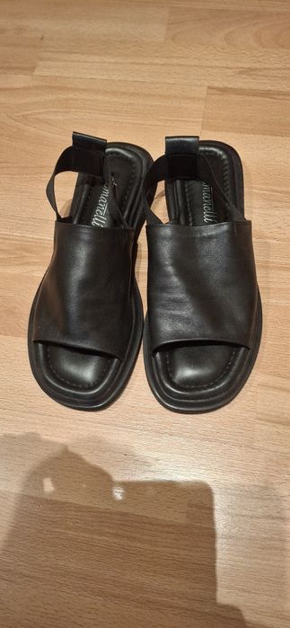 Дамски сандали от естествена кожа