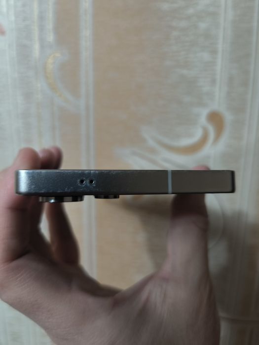 Samsung Galaxy S25 Ultra Titanim Gray 12/256 Ideal Holatda korobkali