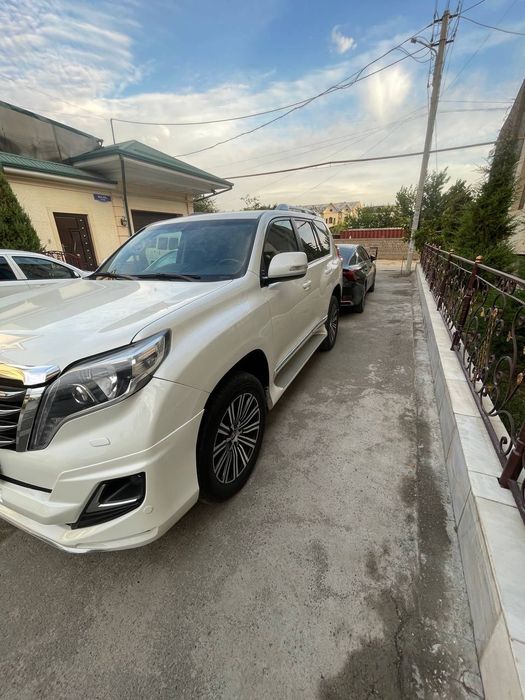 Toyota Prado land cruzer