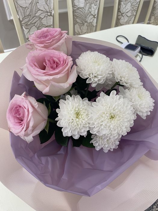Букет цветов розы