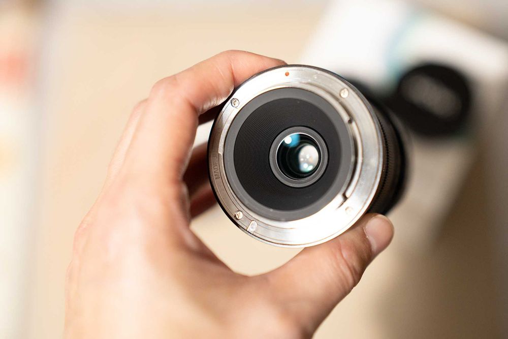 обектив Laowa 14mm f/4 FF RL Zero-D за Sony E (FE)