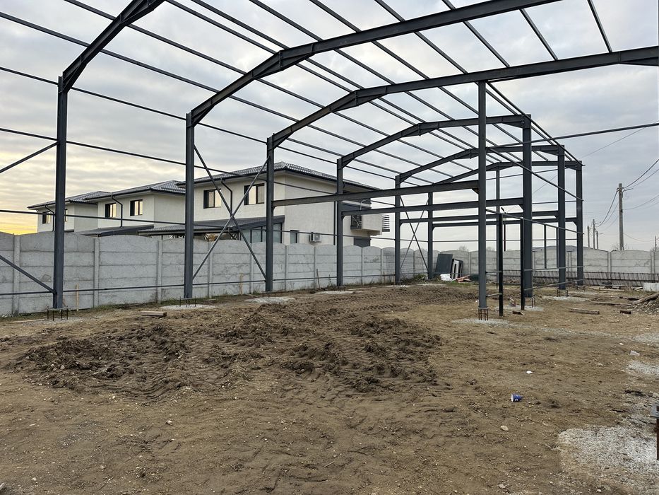 Vand schimb hala pe structura metalica 8x16x4 inchisa cu panouri