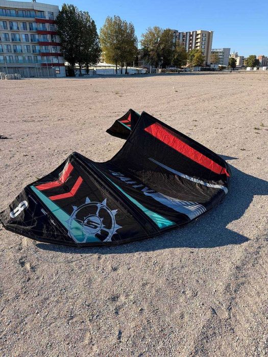 Kite Zmeu Slingshot Rally 12m / 8m + bară Cabrinha