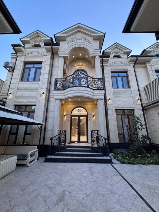 Срочно продаётся 5 ком Дом Амир-Темур махалла