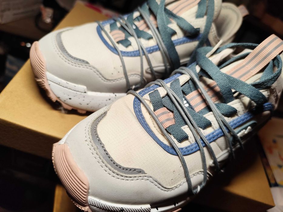 Fila 38 номер .....