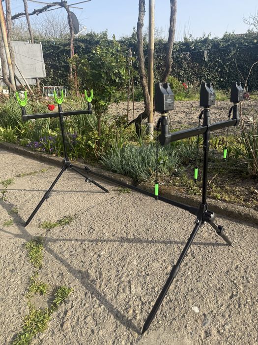 Стойка Fl и сигнализатори Delphin