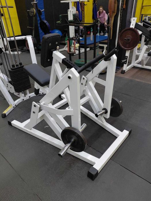 Продам профессиональный тренажер на свободных весах