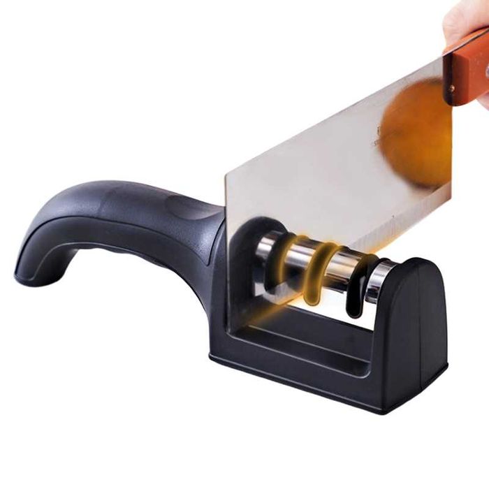 3 in 1 Dispozitiv de ascutit cutite, foarfece, etc Nou ambalat!