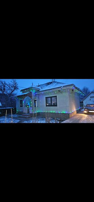 Vand casa in com Boroaia jud Suceava