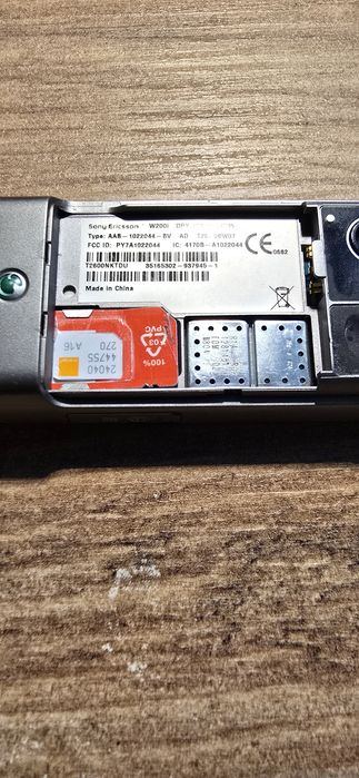 Telefon Colectie: Sony Ericsson W200i Pink