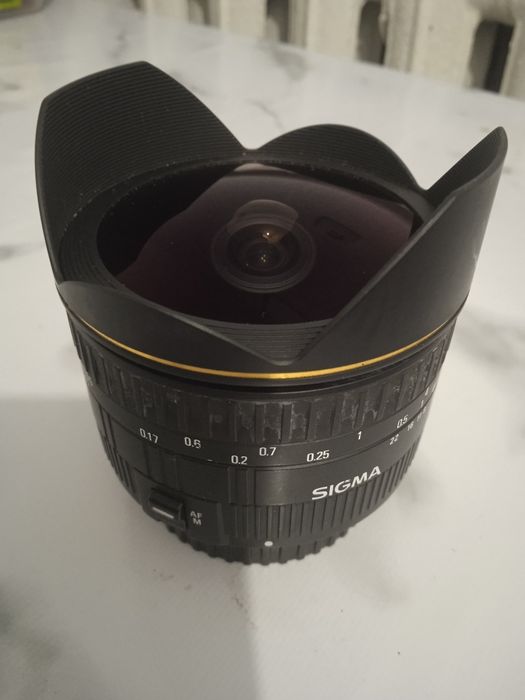 Объектив Sigma 15mm 2,8