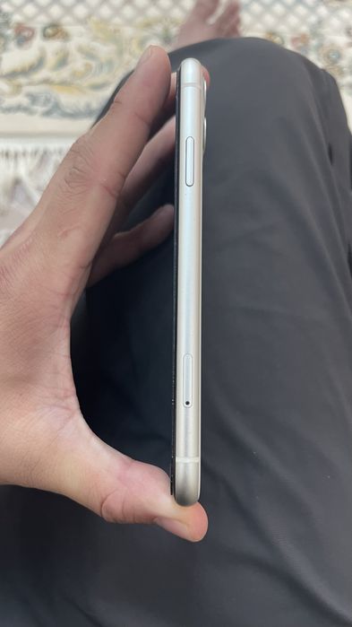 Iphone 11. 64gb. Без ремонта