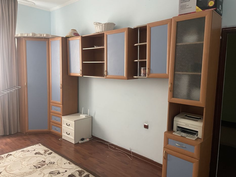 Стенка гарнитура