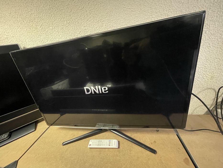 Телевизор Samsung Full HD LED 37” - UE37ES6300S