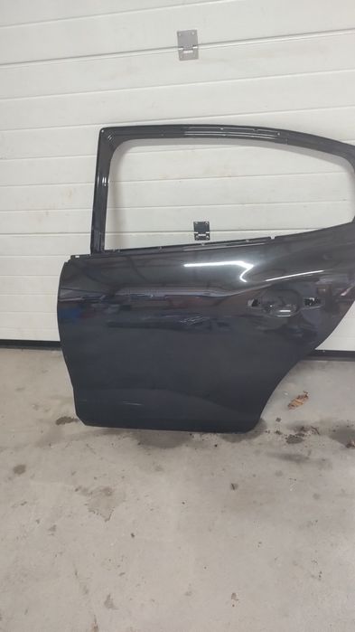 Ușa stânga spate Logan 3