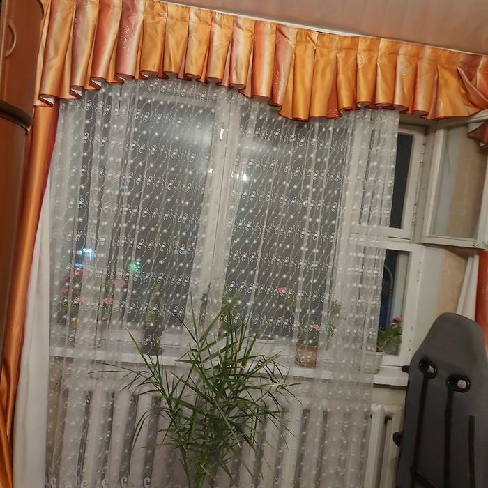 Деревянные окна со стеклом