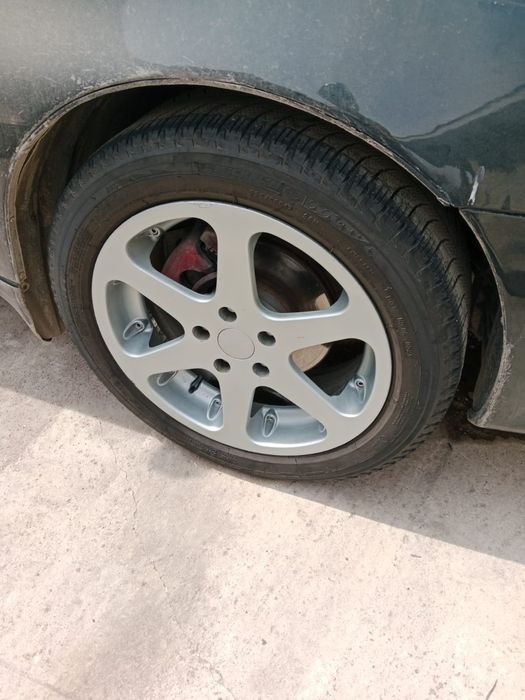 Продам шины с дисками R17 от Марк ll