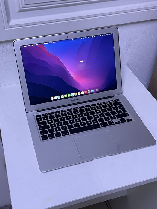 MacBook Air 13 2017 Брат Маркет