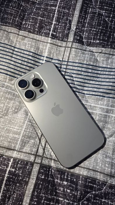 Продам iPhone 16 pro и Samsung s25