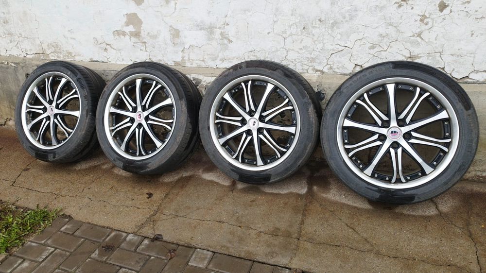 Диски с резиной в хорошем состоянии