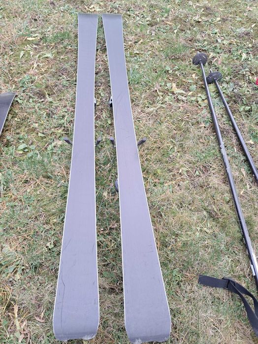 Schiuri Atomic S5 – 157 cm, cu legături