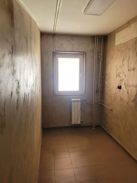 Inchiriere spatiu comercial/garsoniera